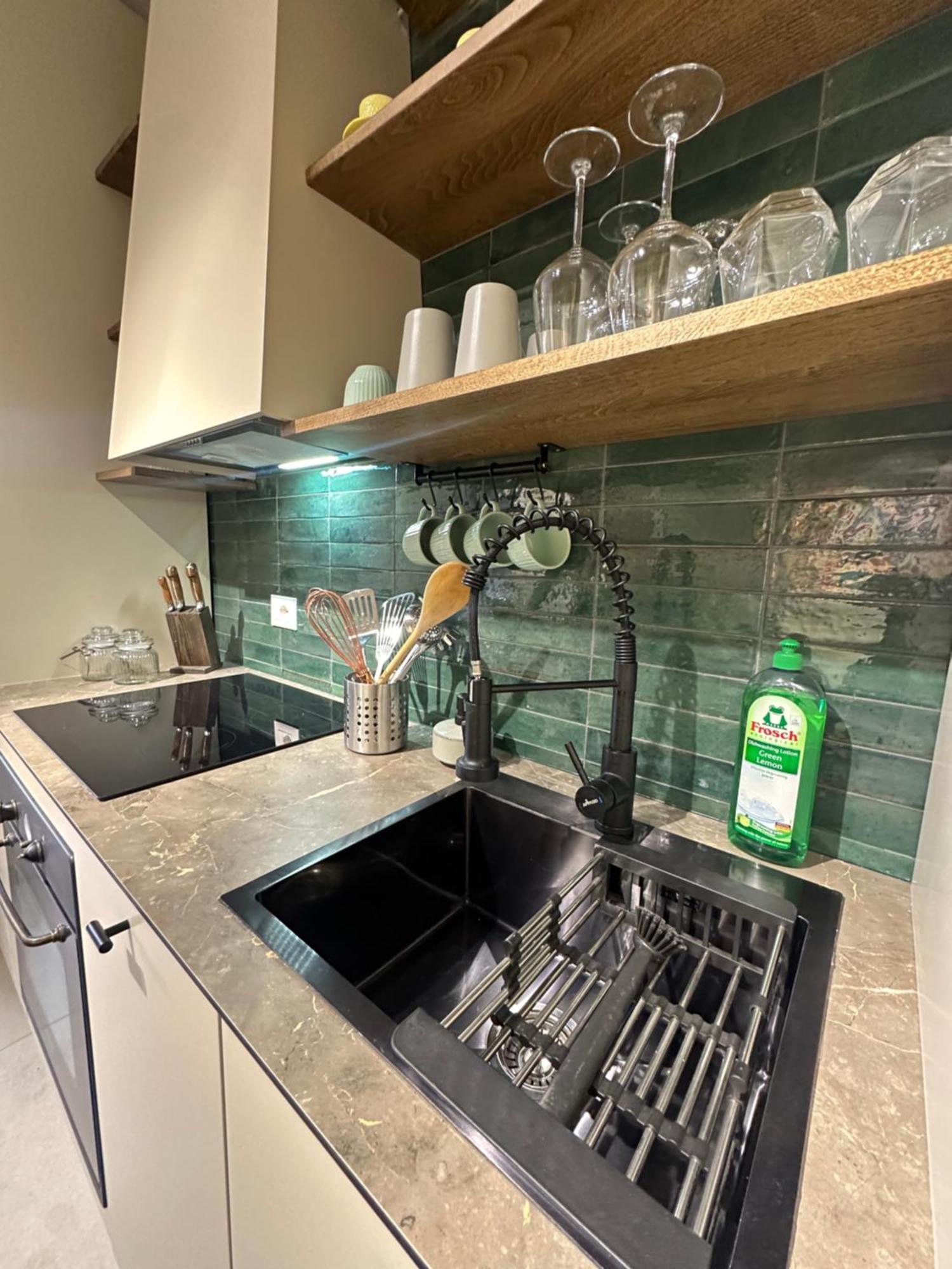 Newly Renovated Apartment Olive Dhërmi Kültér fotó